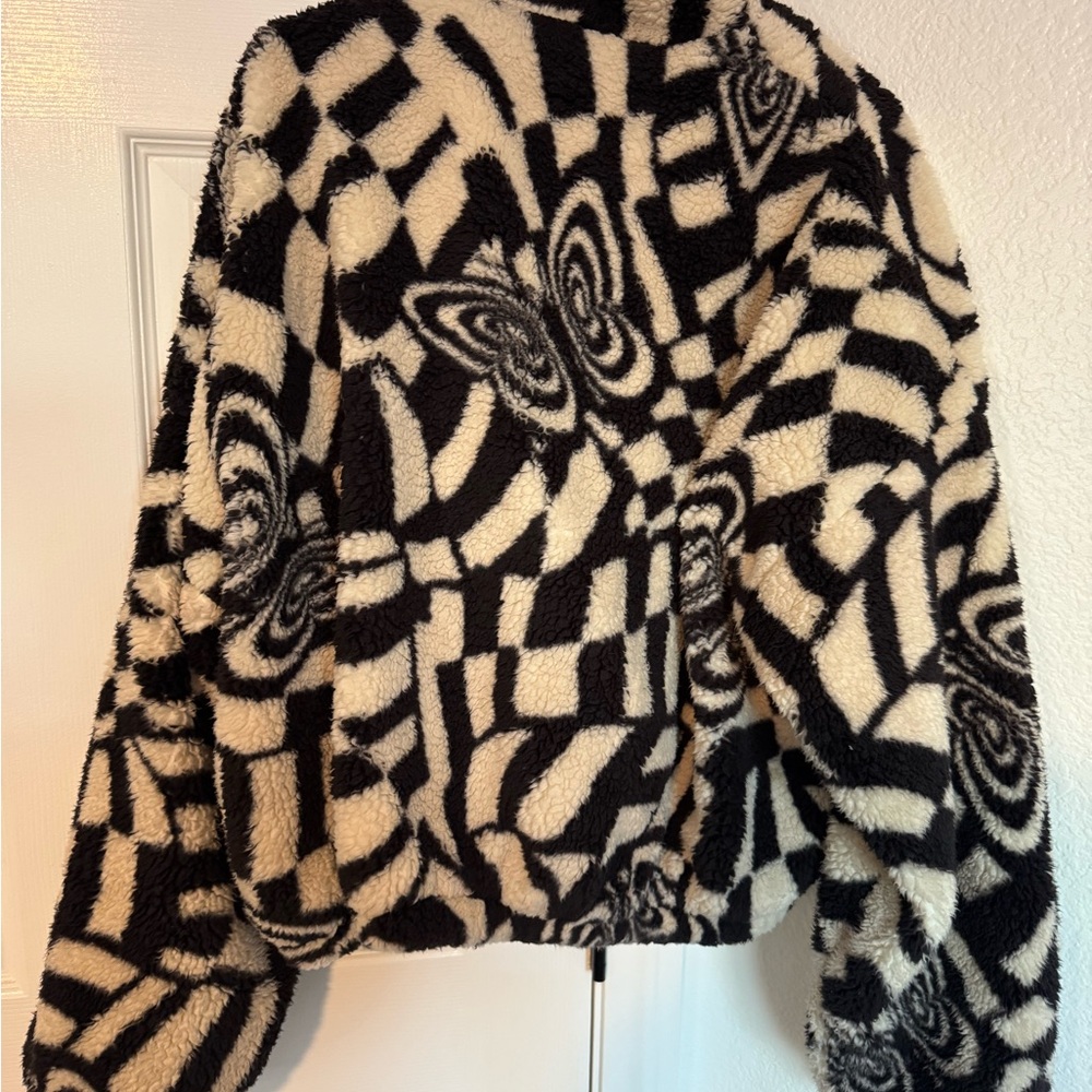 NEW Urban Outfitters Olivia Print Sherpa Jacket - Picture 3 of 5